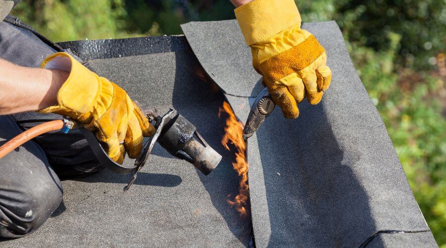 Professional residential roofers in Yutan, NE